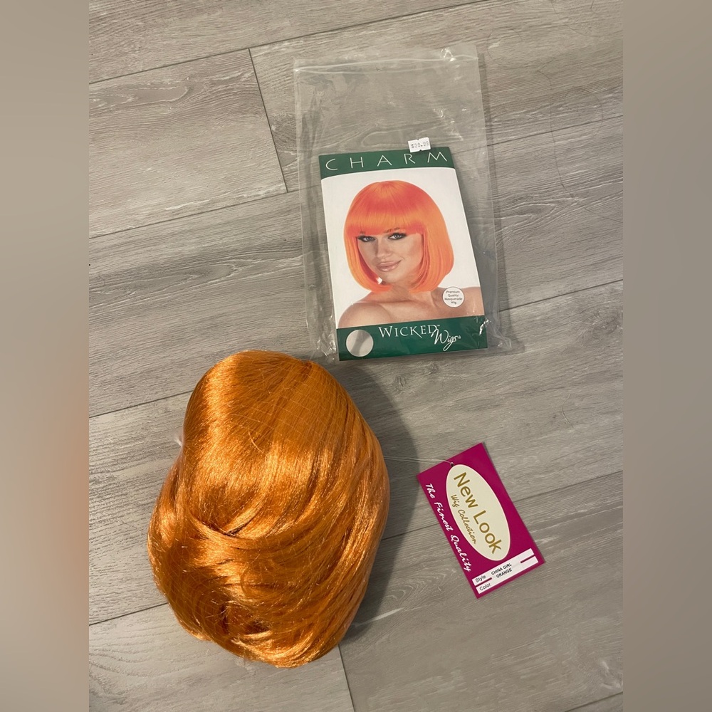 Brand New Orange Wig Never Worn - Picture 3 of 4